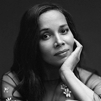 Photo of Rhiannon Giddens