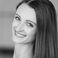 Photo of Sara Thomas