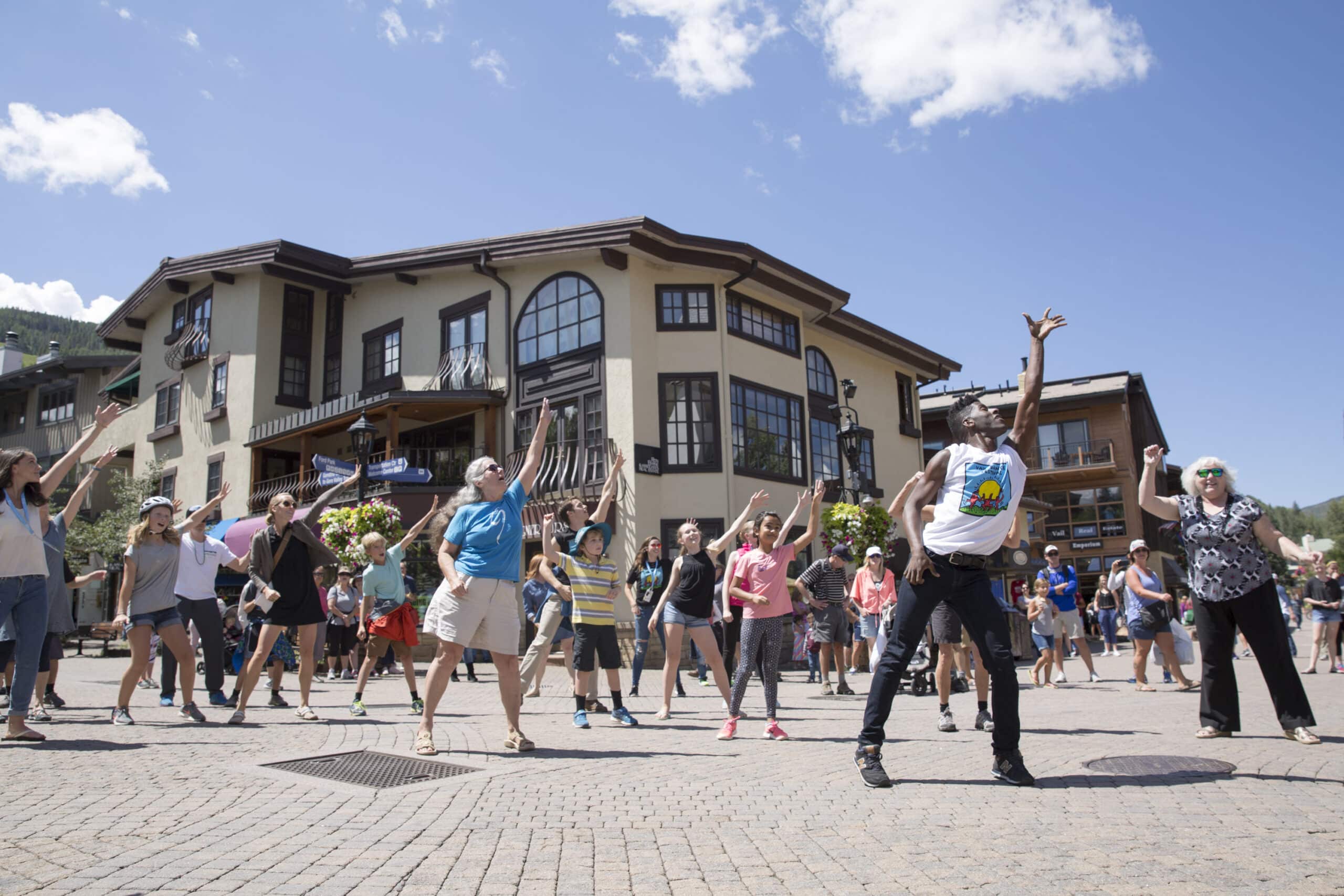 Dancing in the Streets: Martha Graham Dance Company