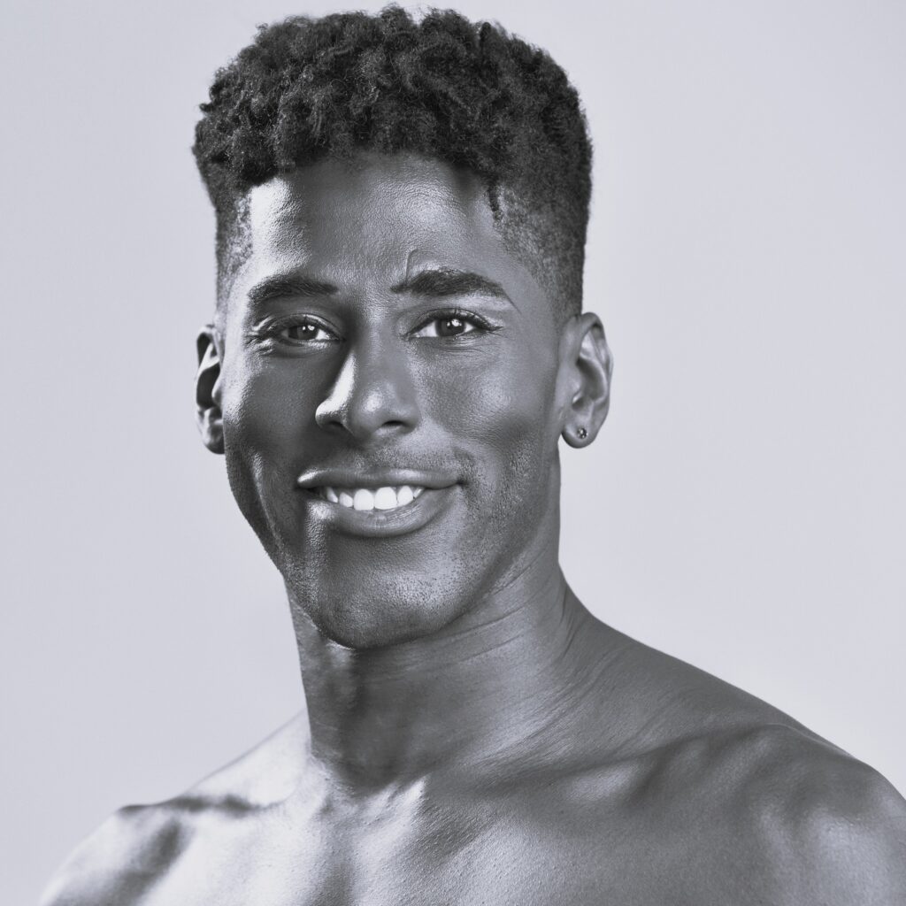 Photo of Lloyd Knight